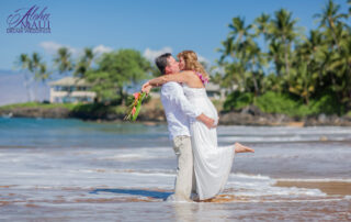 Award Winning Maui wedding photographer